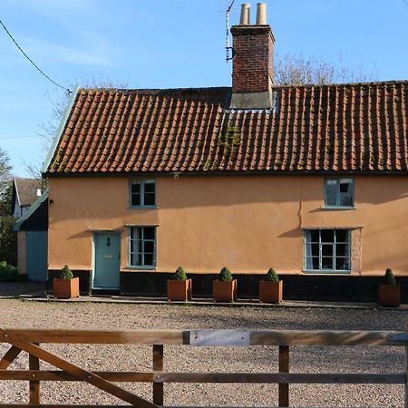 Bell Corner Cottage Cratfield Dış mekan fotoğraf